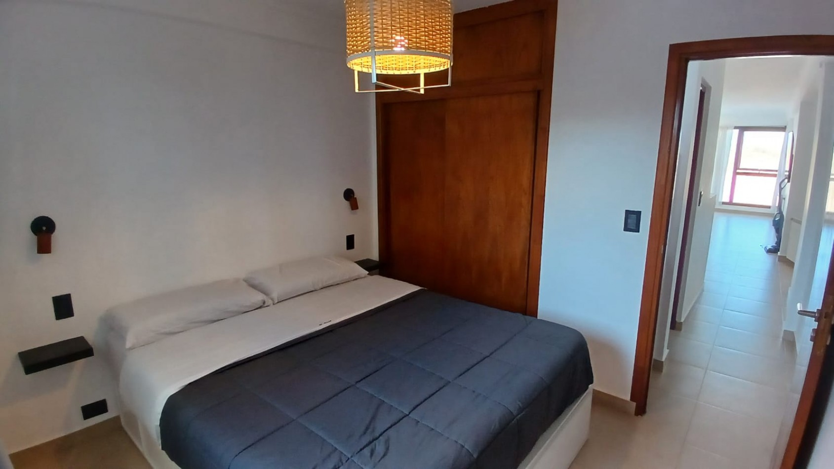 EN VENTA MODERNO DEPARTAMENTO A ESTRENAR EN VILLA GESELL- 149 Y PLAYA " GRAN OPORTUNIDAD"