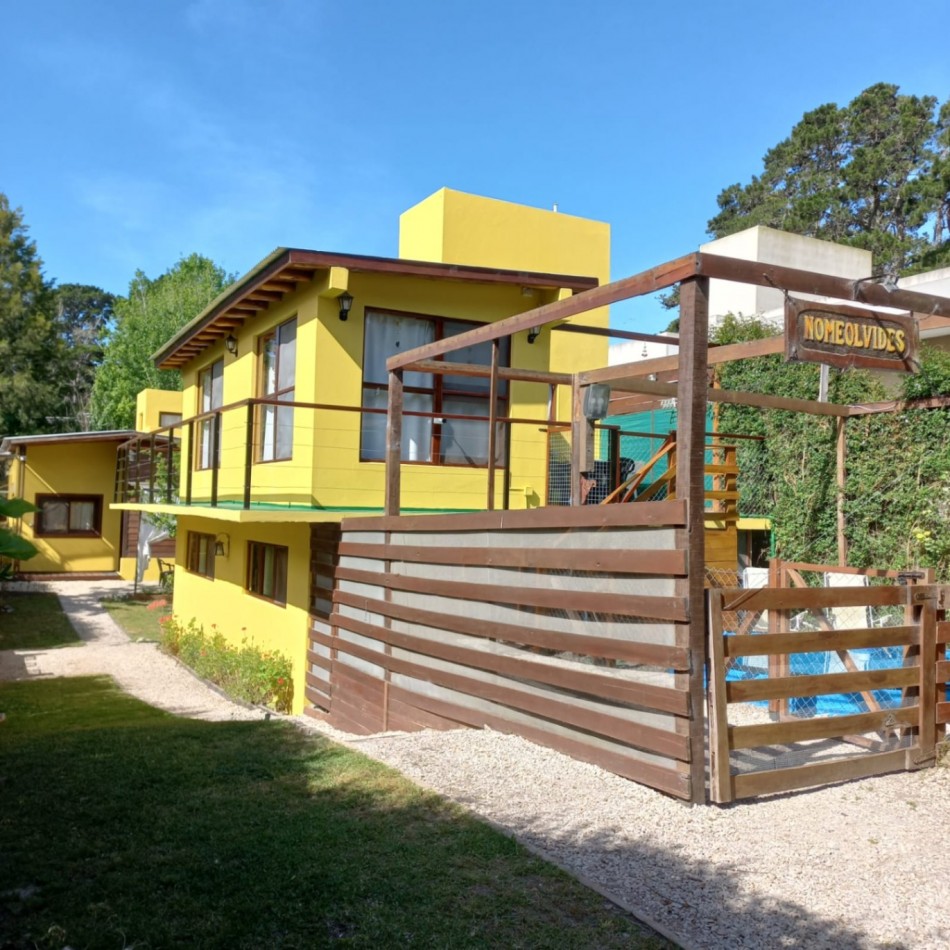 SE VENDE COMPLEJO DE CUATRO CABAÑAS EN MAR AZUL