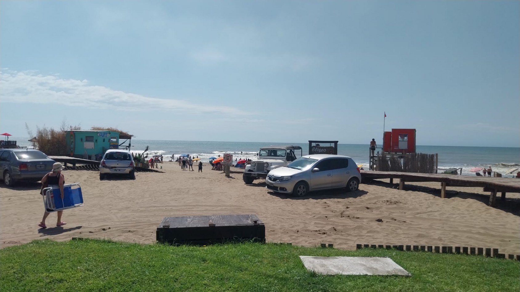 EN VENTA DEPARTAMENTO DE UN AMBIENTE FRENTE AL MAR EN VILLA GESELL ¡OPORTUNIDAD UNICA!