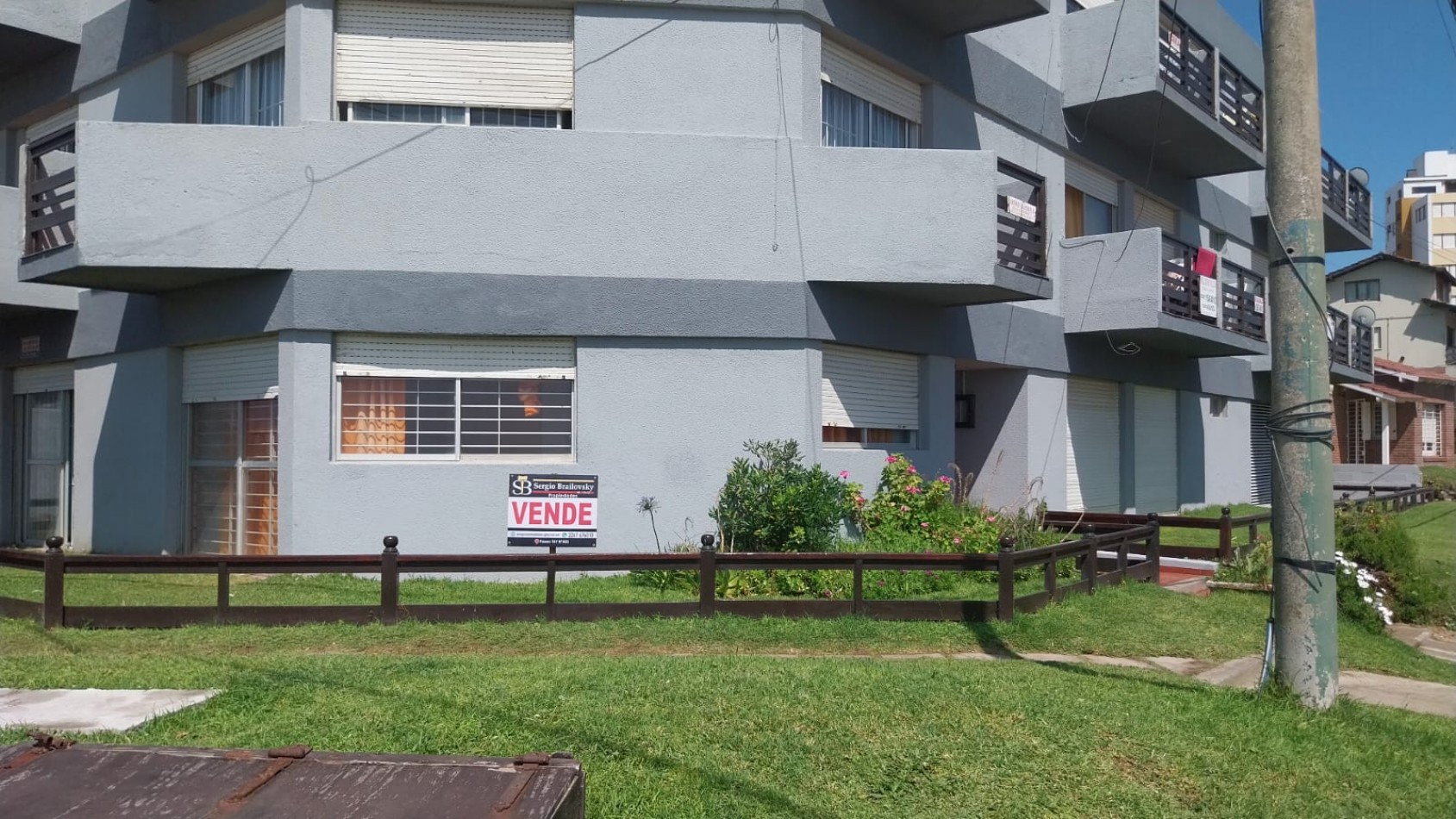 EN VENTA DEPARTAMENTO DE UN AMBIENTE FRENTE AL MAR EN VILLA GESELL ¡OPORTUNIDAD UNICA!