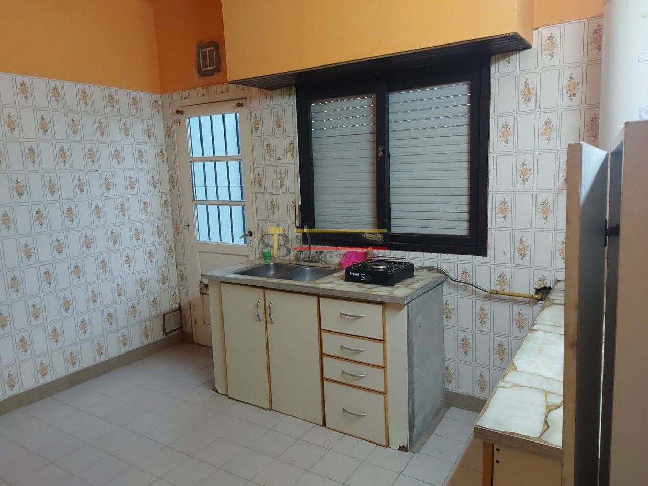 OPORTUNIDAD SE VENDE CASA DE 5 AMBIENTES EN GRAL. MADARIAGA APTO CREDITO!
