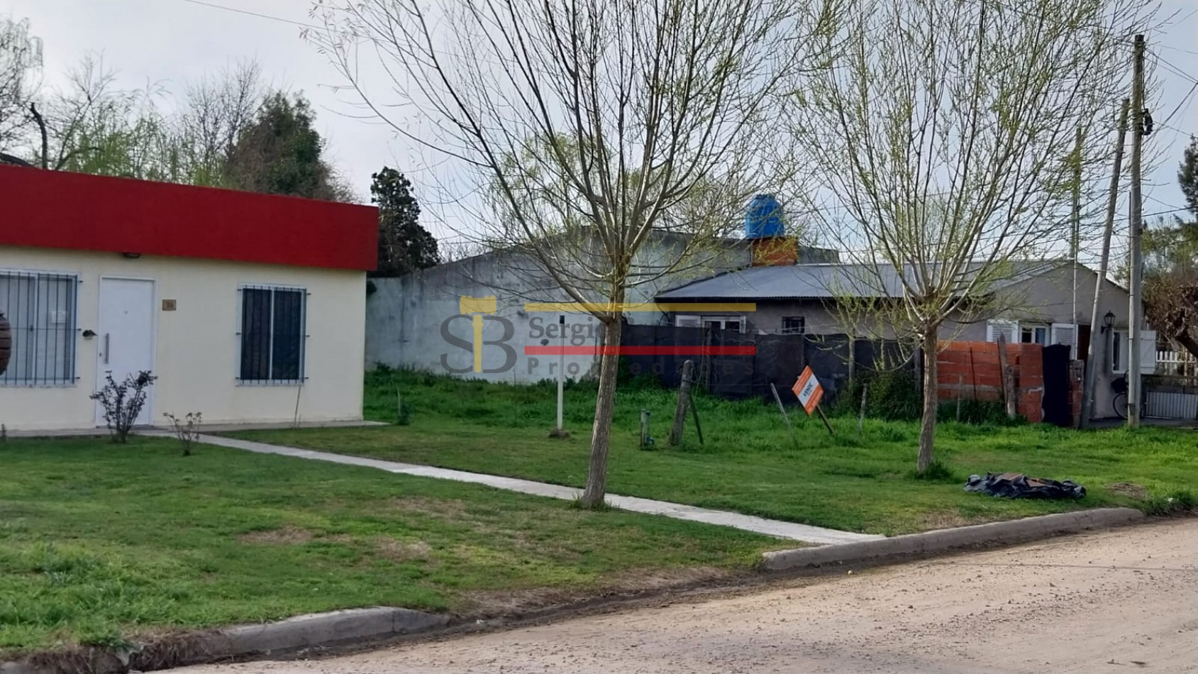 SE VENDE EXCELENTE LOTE EN MADARIAGA, OPORTUNIDAD!