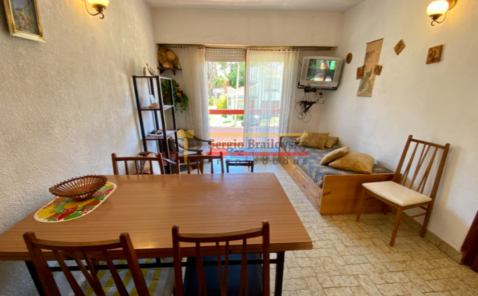 SE VENDE DEPARTAMENTO 3 AMBIENTES EN VILLA GESELL ZONA SUR