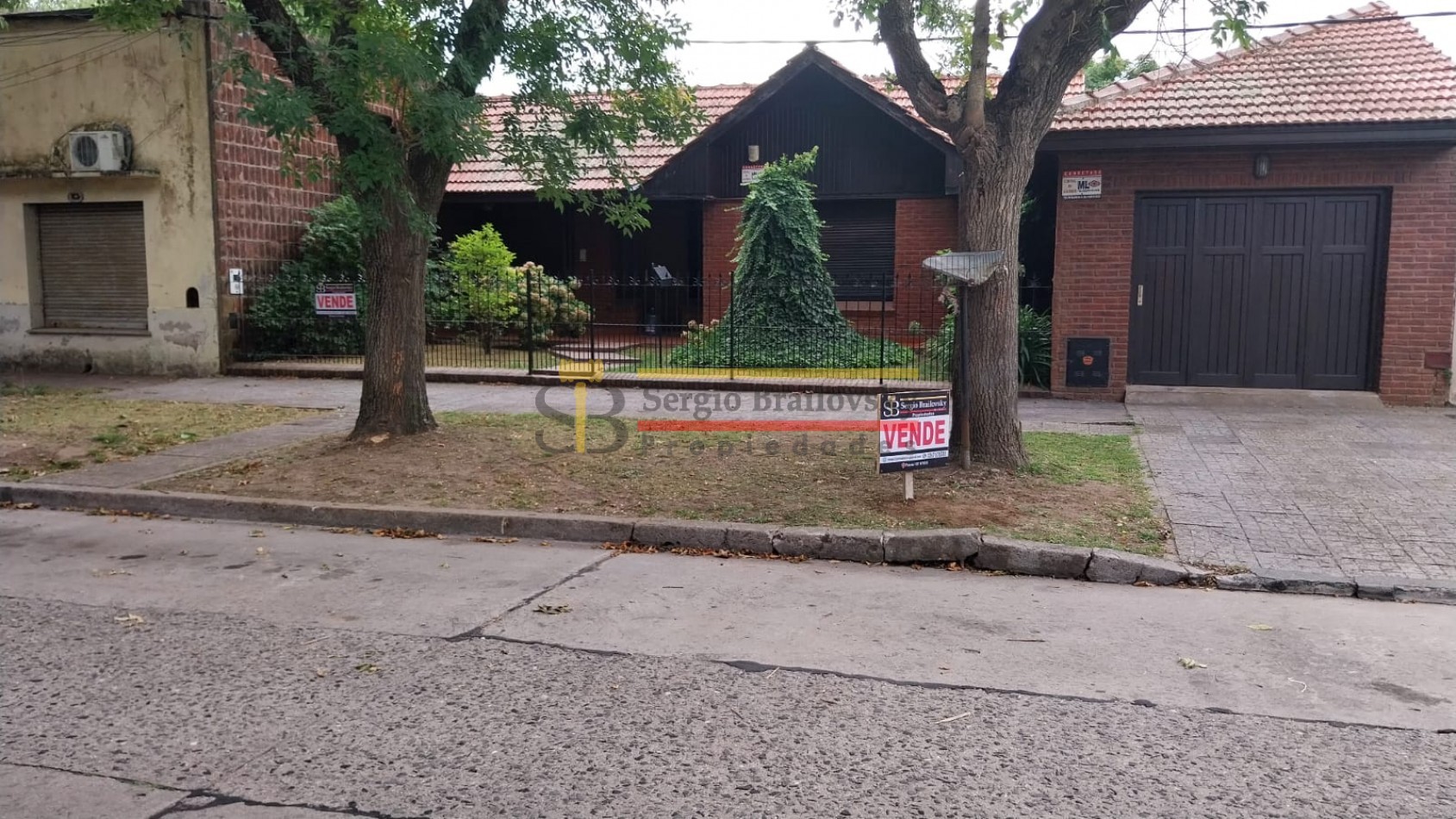 SE VENDE CASA 6 AMBIENTES EN MADARIAGA