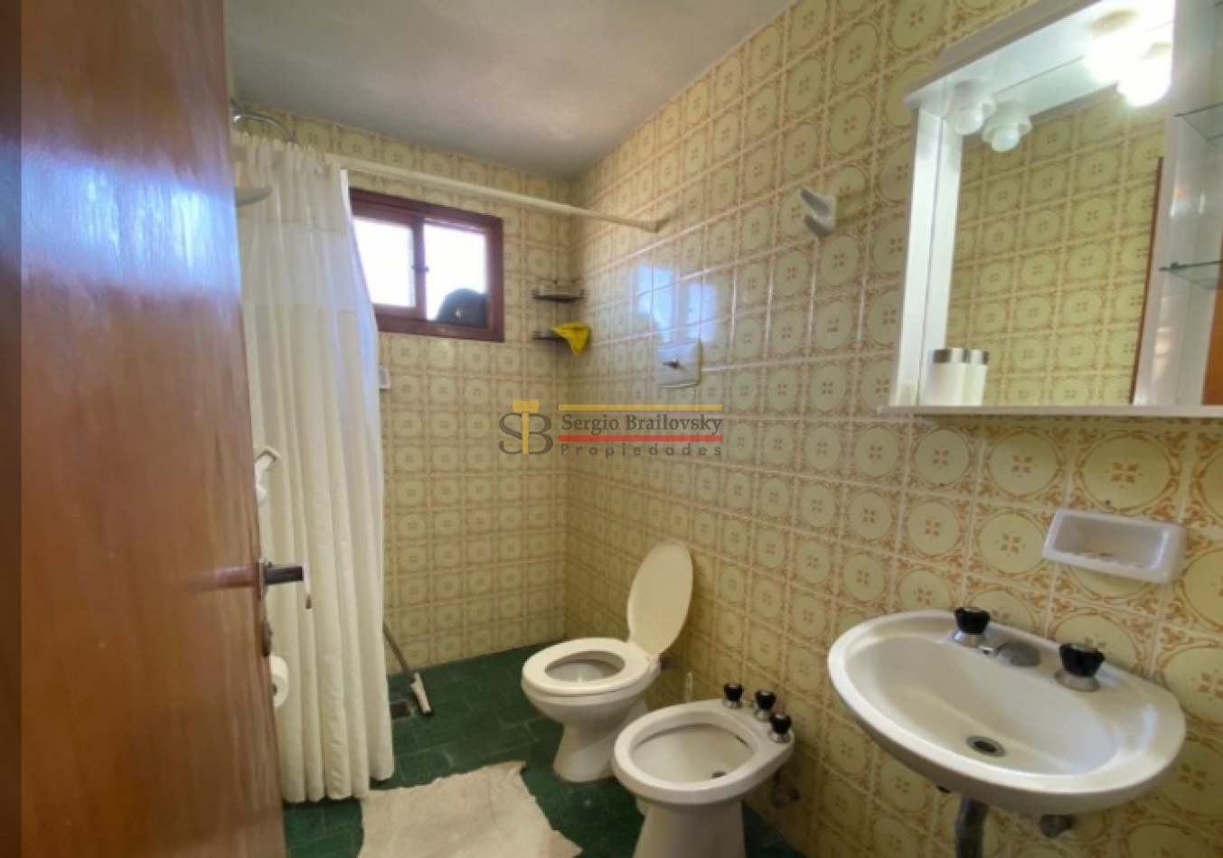 SE VENDE DEPARTAMENTO 2 AMBIENTES EN VILLA GESELL