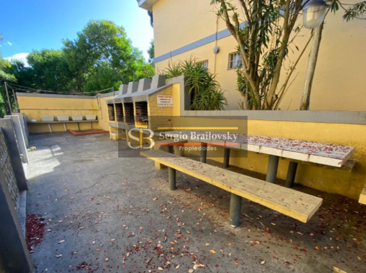 SE VENDE DEPARTAMENTO 2 AMBIENTES  EN VILLA GESELL