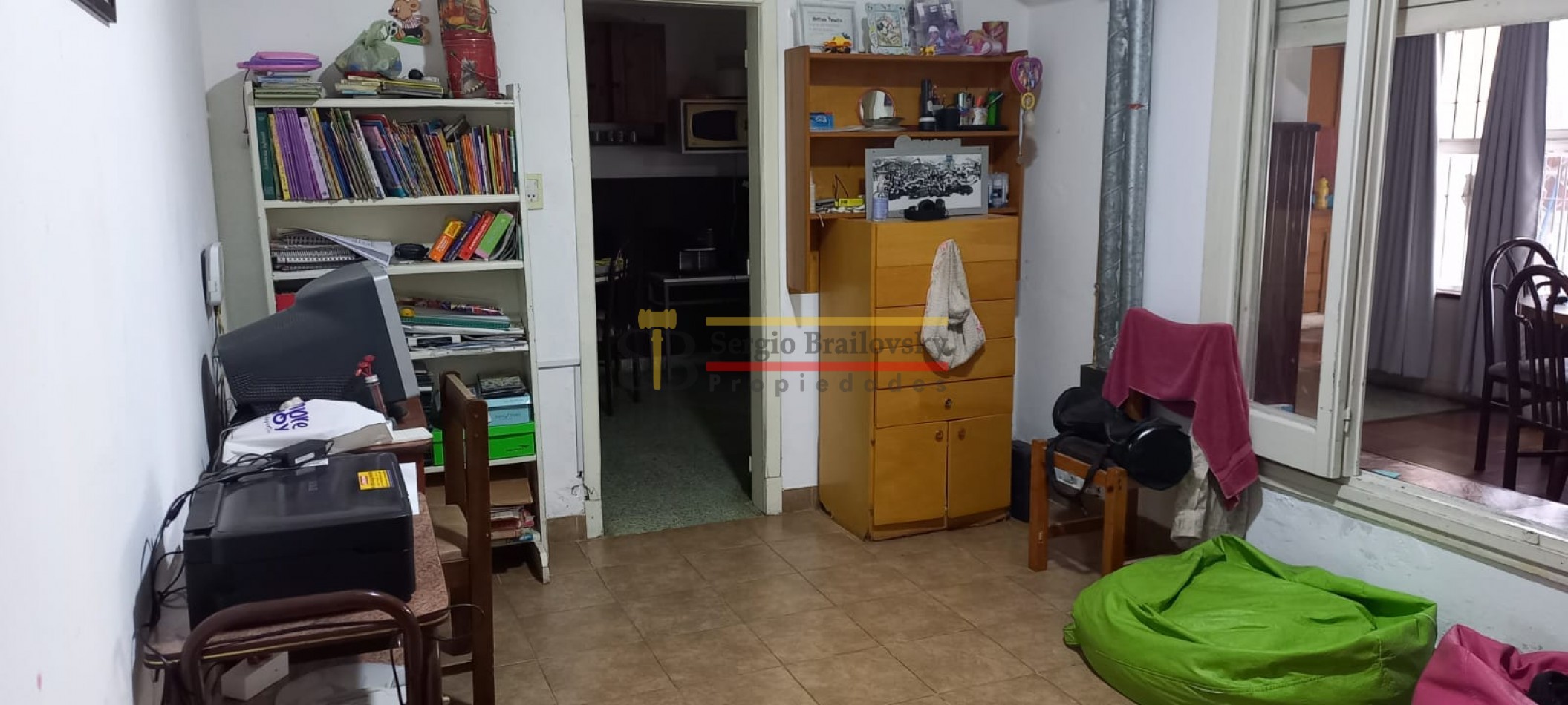 SE VENDE CASA 6 AMBIENTES EN MADARIAGA