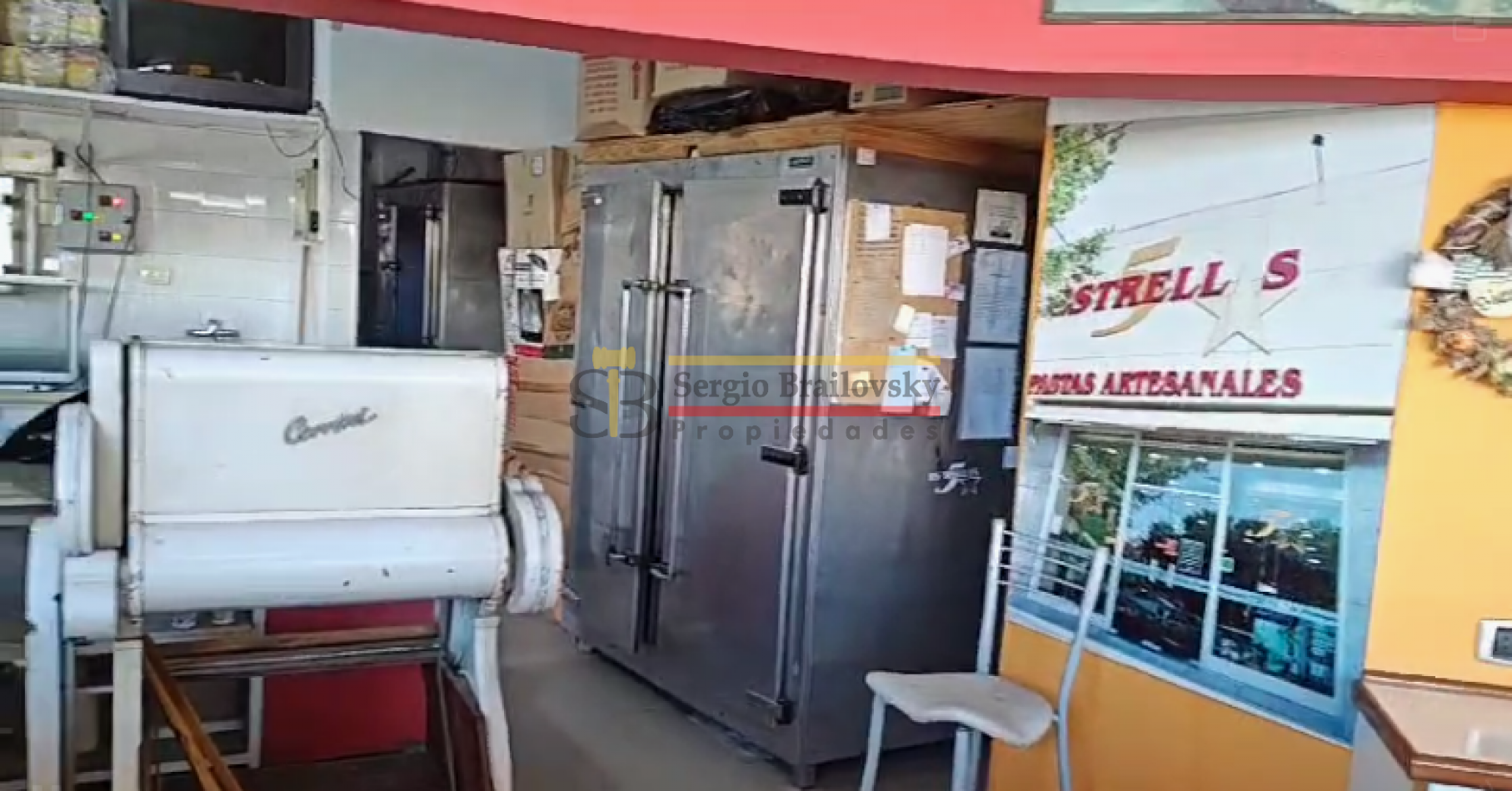 VENTA FONDO DE COMERCIO "CINCO ESTRELLAS" MAS LOCAL COMERCIAL