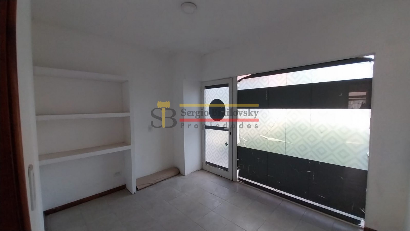 SE ALQUILA LOCAL COMERCIAL OSTENDE CON OPCION DE VENTA