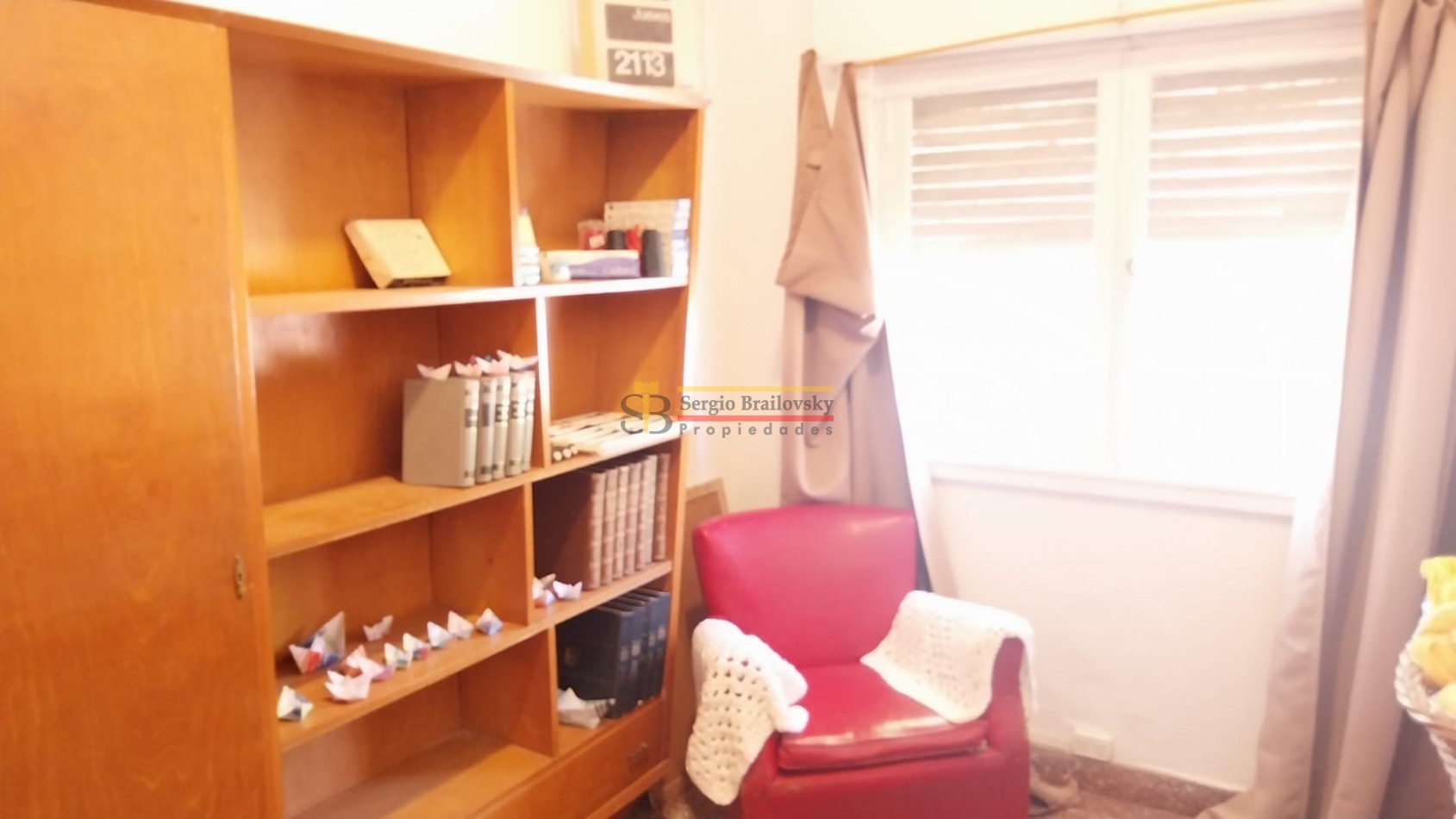 Se Vende Casa de dos plantas mas local comercial en Gral. Madariaga