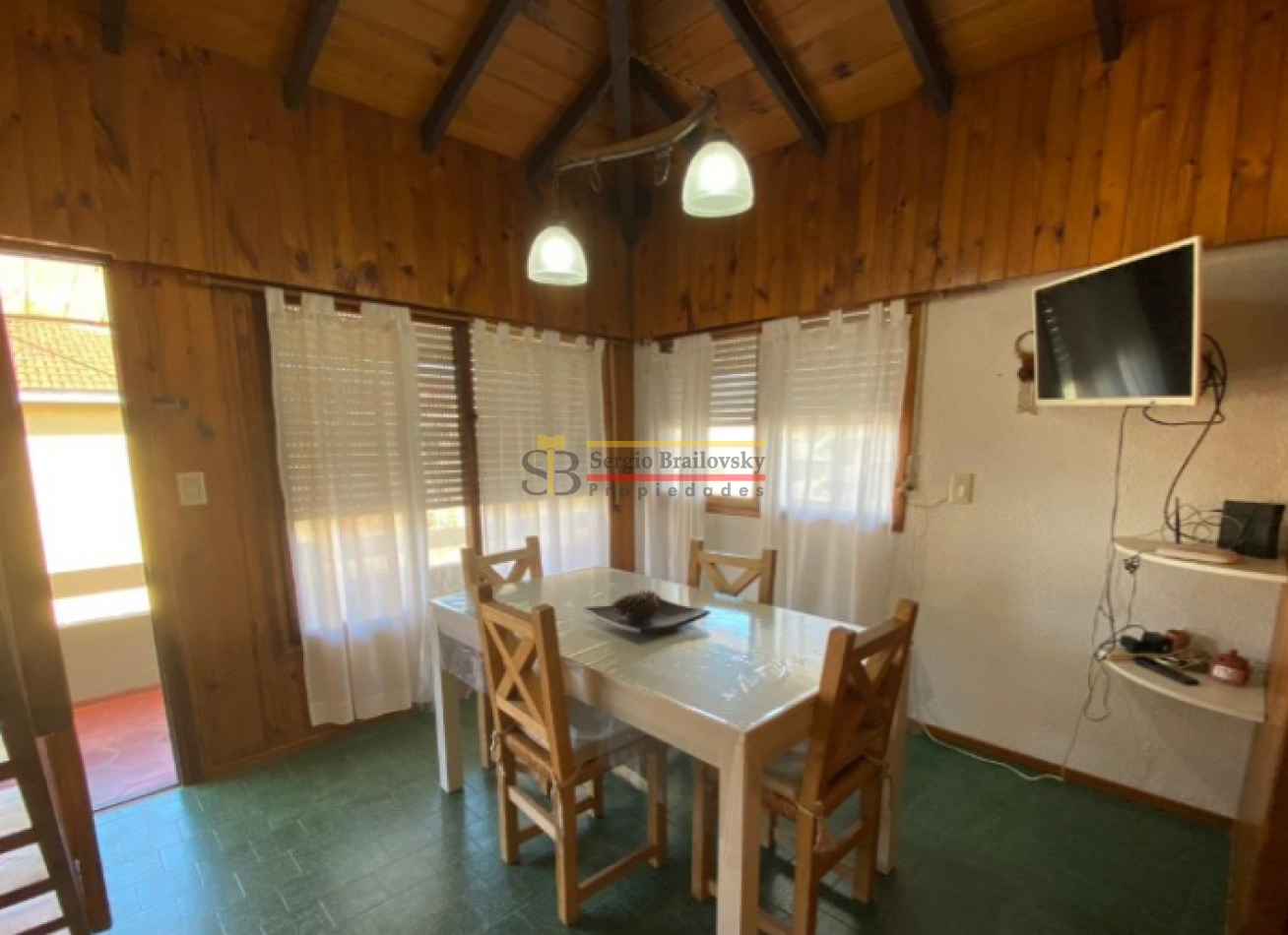 SE VENDE DEPARTAMENTO 2 AMBIENTES EN VILLA GESELL