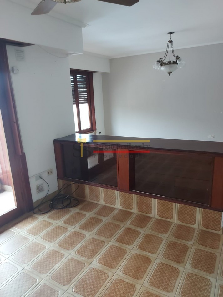 OPORTUNIDAD SE VENDE CASA DE 5 AMBIENTES EN GRAL. MADARIAGA APTO CREDITO!