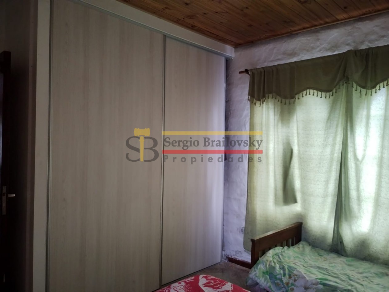 Casa con galpon en Ostende. Ubicado en esquina estrategica de la ciudad