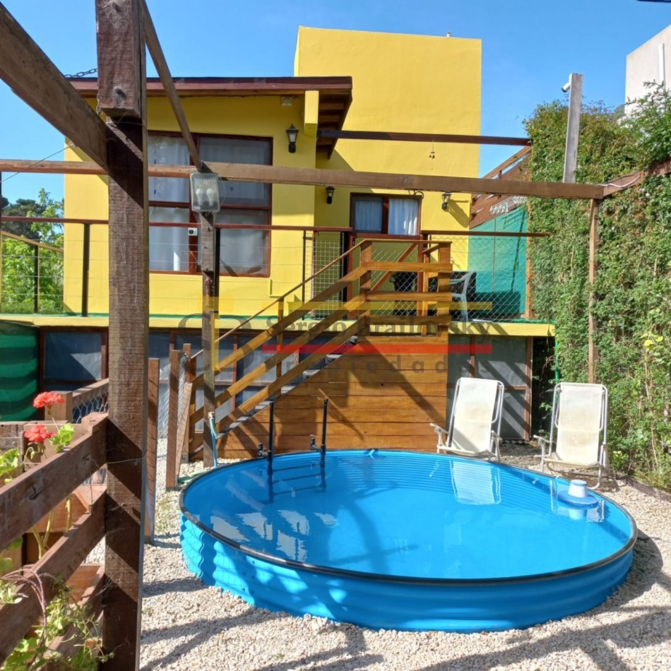 SE VENDE COMPLEJO DE CUATRO CABAÑAS EN MAR AZUL
