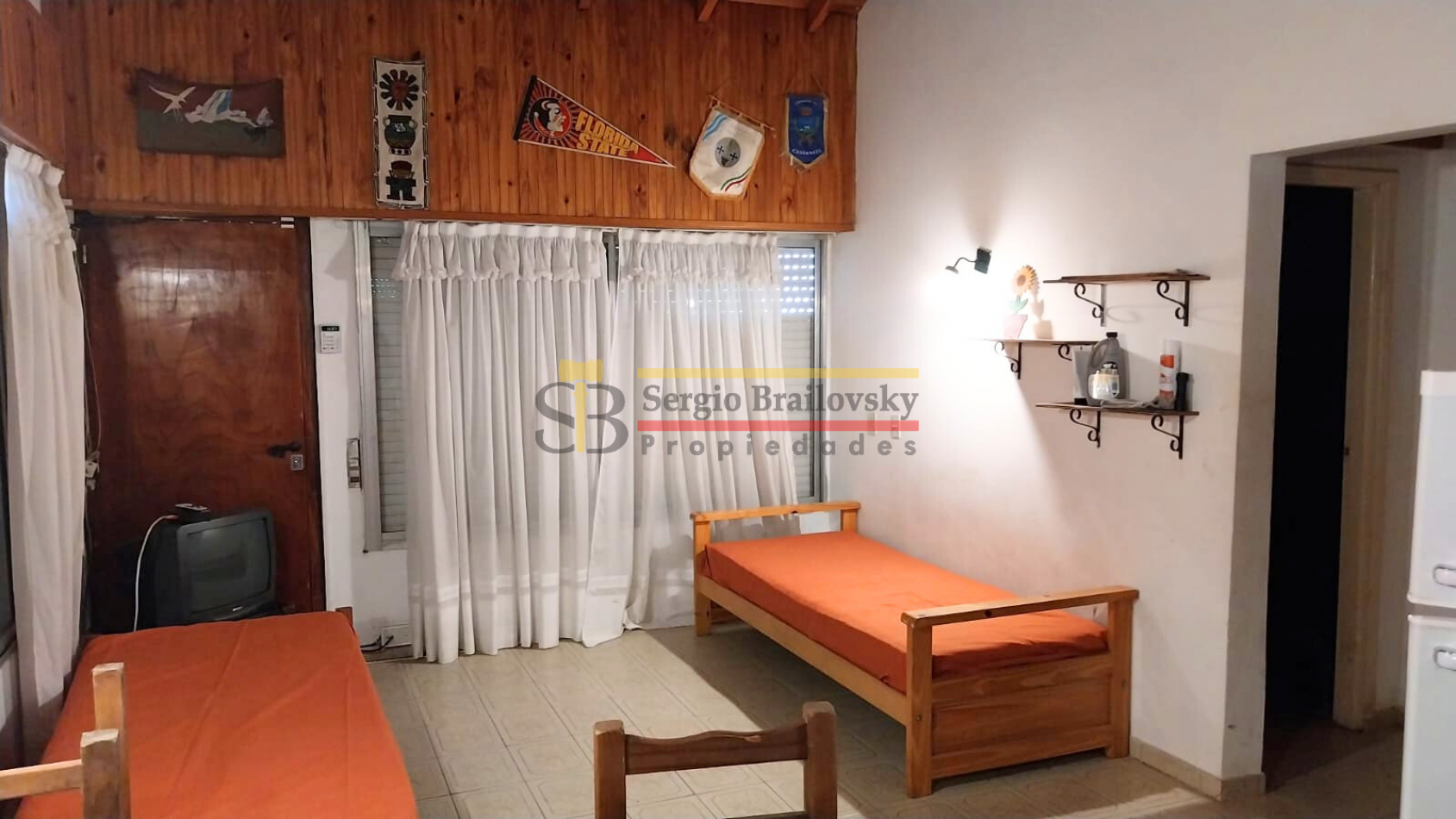 ALQUILER TEMPORAL- PROMO SEMANA SANTA CASA DE 3 AMBIENTES EN VILLA GESELL- PARA 7 PERSONAS
