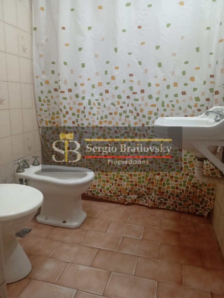 ALQUILER ANUAL EN VILLA GESELL CASA 4 AMBIENTES