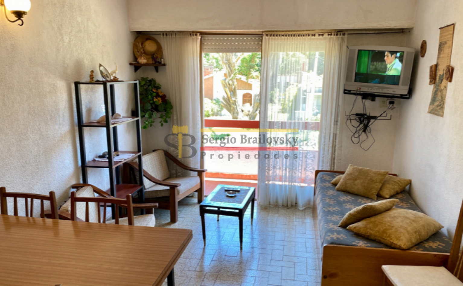 SE VENDE DEPARTAMENTO 3 AMBIENTES EN VILLA GESELL ZONA SUR