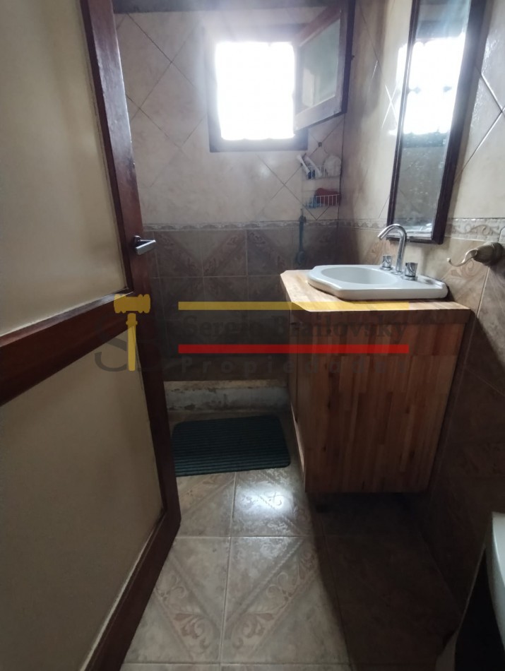 Casa con galpon en Ostende. Ubicado en esquina estrategica de la ciudad