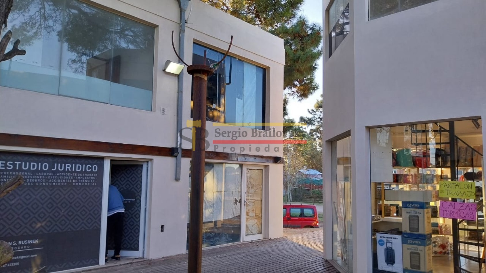 SE ALQUILA LOCAL COMERCIAL OSTENDE CON OPCION DE VENTA