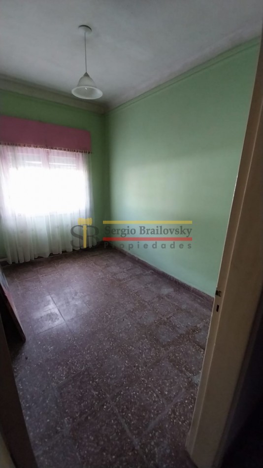 Se Vende Casa de dos plantas mas local comercial en Gral. Madariaga