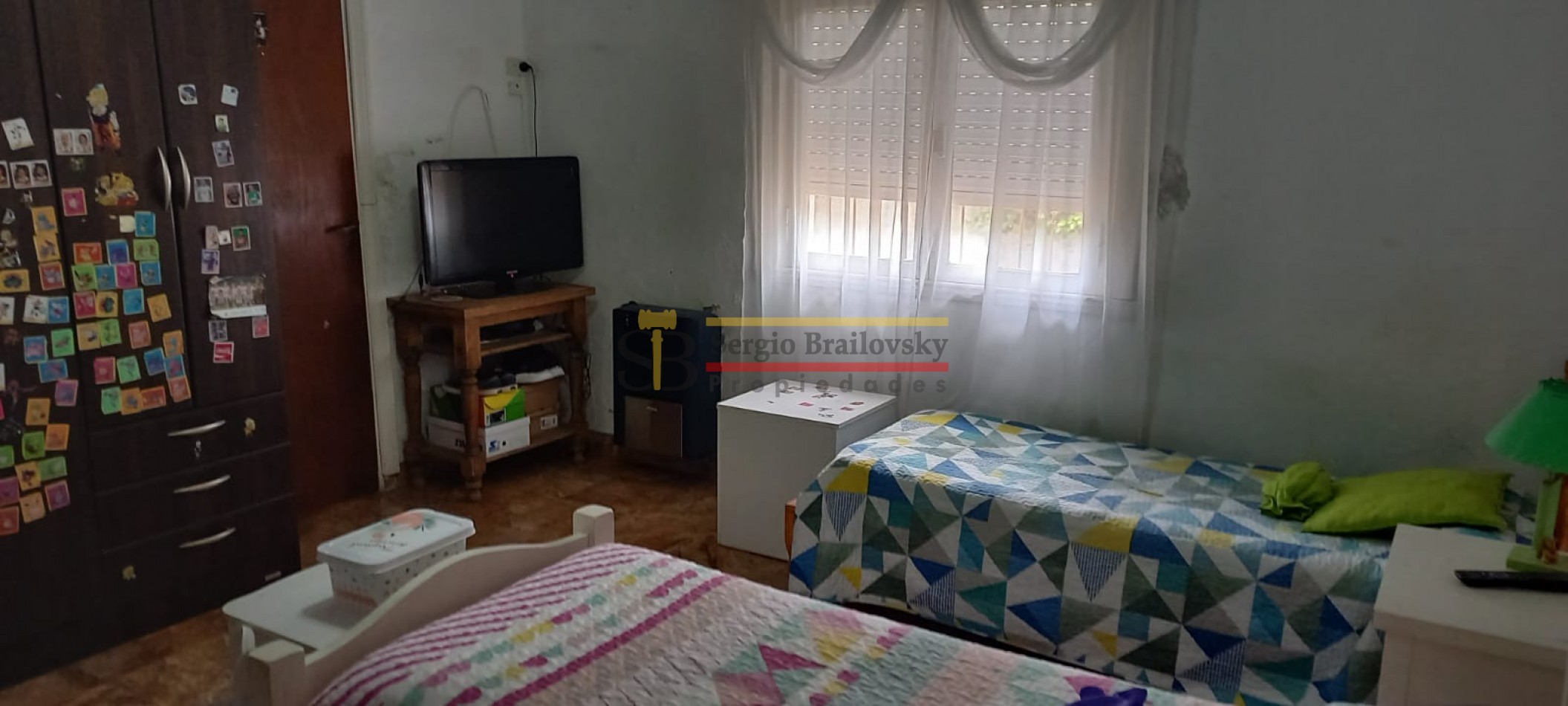 SE VENDE CASA 6 AMBIENTES EN MADARIAGA
