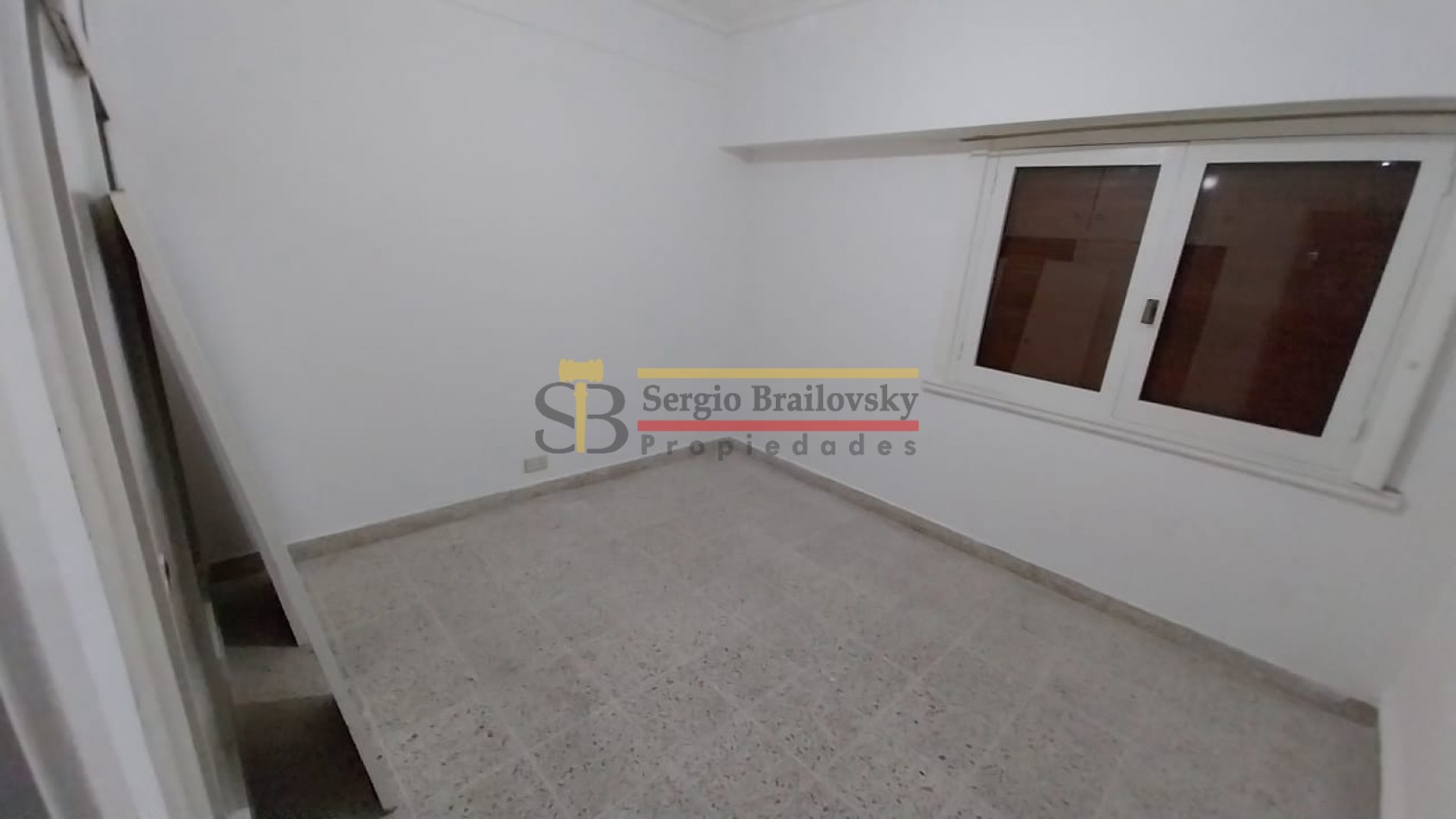 SE VENDE CASA DE 3 AMBIENTES EN MADARIAGA- APTA CREDITO!