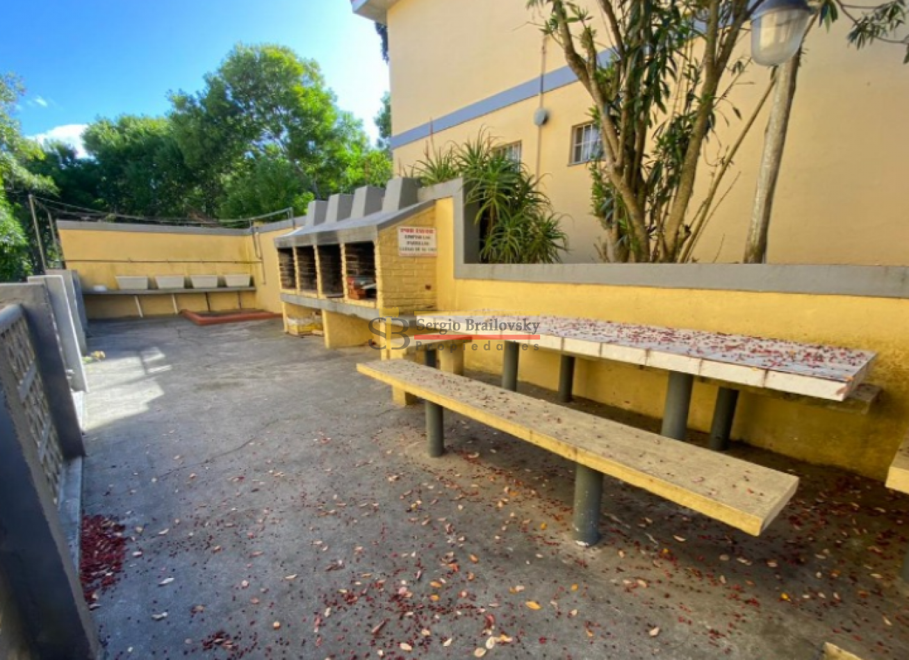 SE VENDE DEPARTAMENTO 2 AMBIENTES EN VILLA GESELL