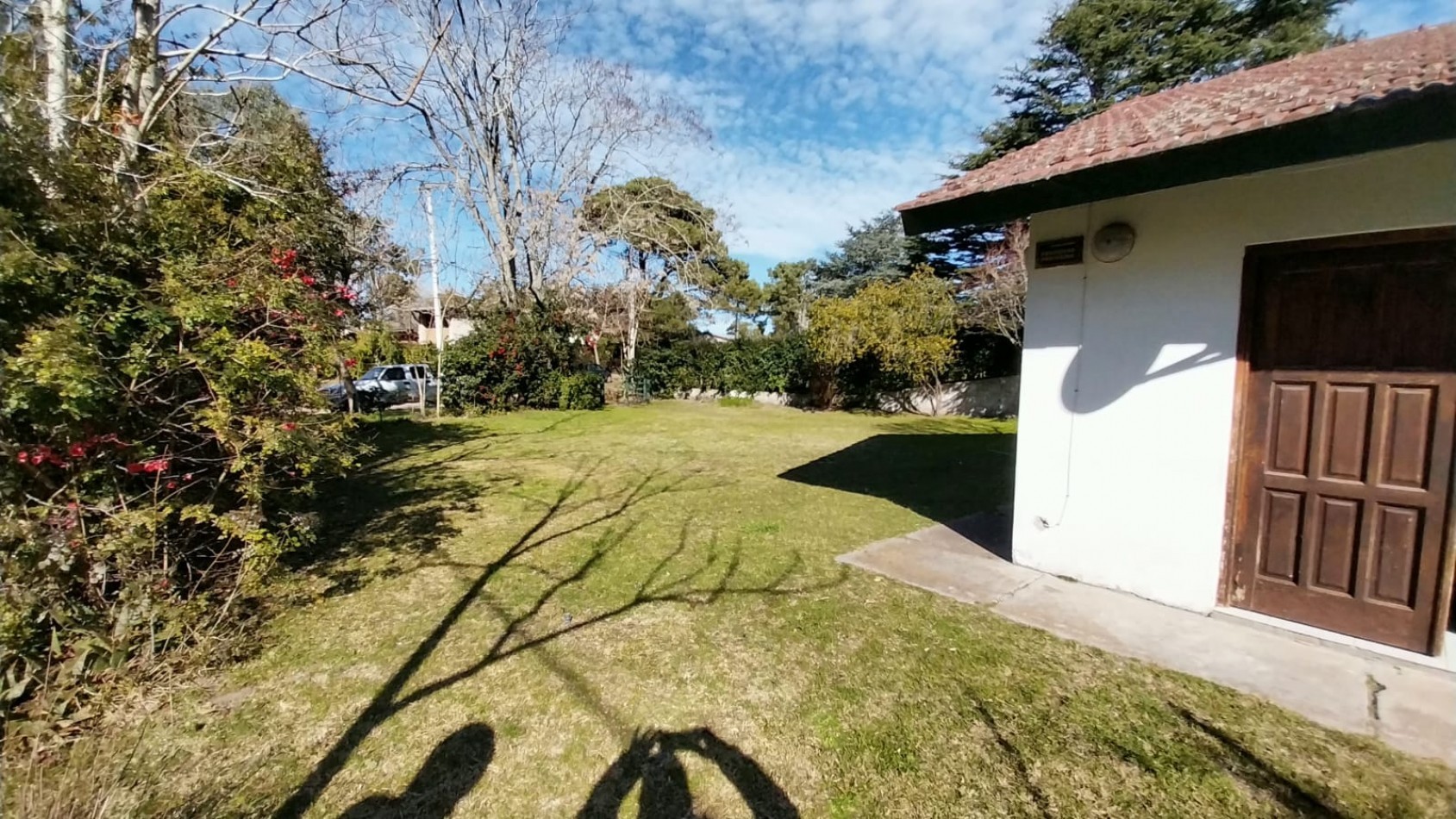 ALQUILER ANUAL- CASA DE 3 AMBIENTES ZONA SUR DE VILLA GESELL
