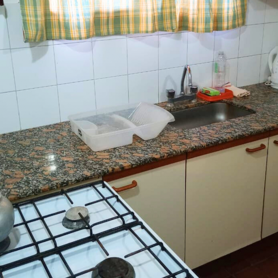 ALQUILER TEMPORAL EN VILLA GESELL DPTO  TIPO CASA PLANTA ALTA PARA 4 PERSONAS