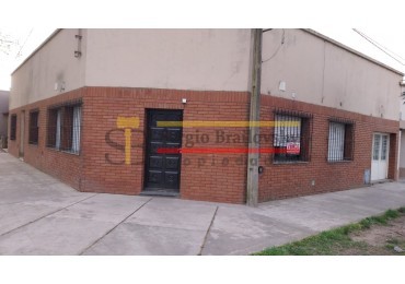 OPORTUNIDAD SE VENDE CASA DE 5 AMBIENTES EN GRAL. MADARIAGA APTO CREDITO!