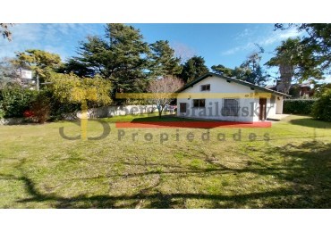 ALQUILER TEMPORAL- PROMO SEMANA SANTA CASA DE 3 AMBIENTES EN VILLA GESELL- PARA 7 PERSONAS