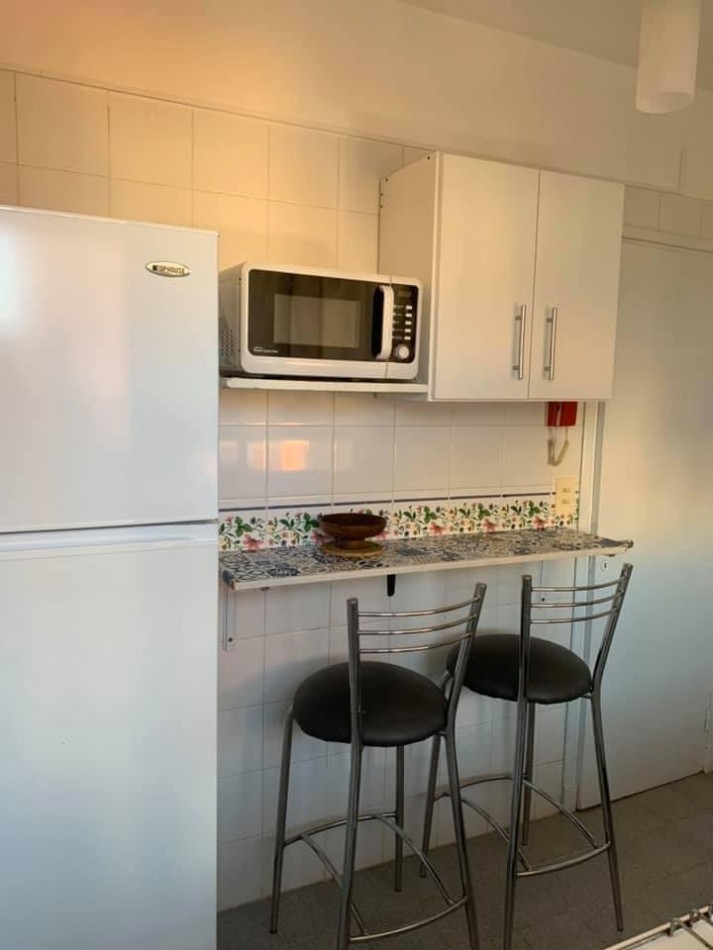 VENDEMOS DPTO 2 DORMITORIOS ZONA CENTRO Y A 2 CUADRAS DE LA PLAYA - VILLA GESELL